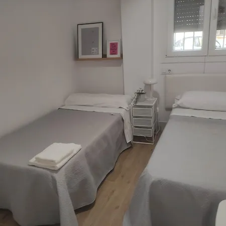 Apartment Santo Angel 7 *